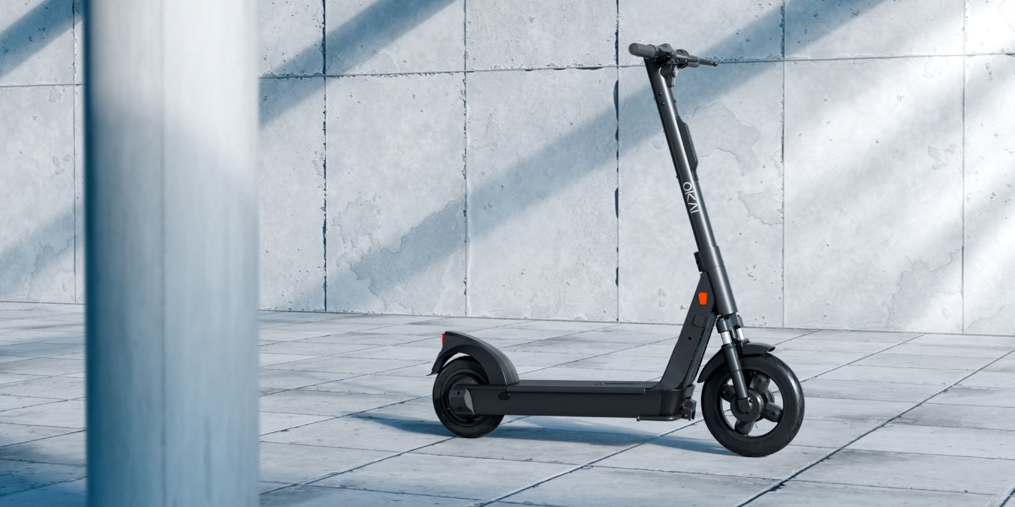 Vista oficial del scooter eléctrico compartido y su suspensión delantera